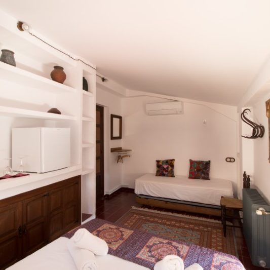 casas rurales parejas cerca de valencia