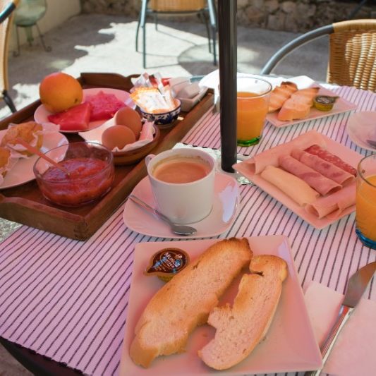 suite con desayuno cincluido